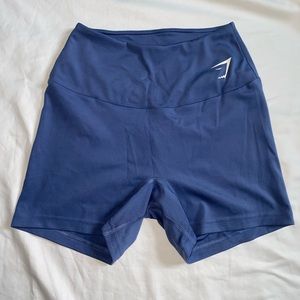 GYMSHARK training short blue (S)